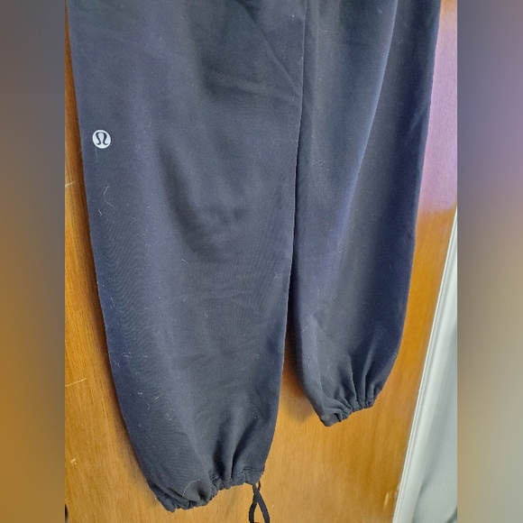 Lululemon cozy pants - Picture 6 of 10